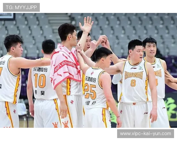 CBA本土球员表现提升 球迷为成长点赞，cba联赛球员